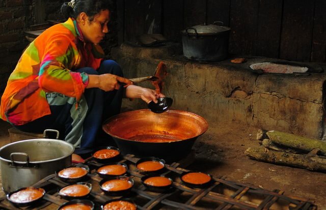 Proses pembuatan gula aren asli Indrokilo Ungaran…..