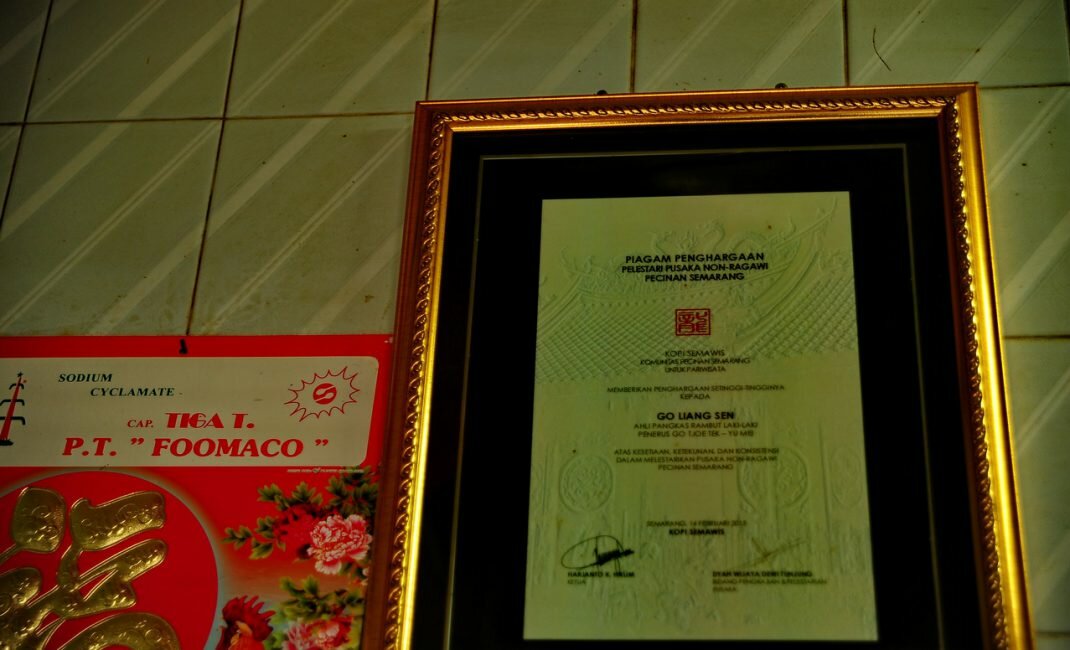 barbershop di pecinan semarang