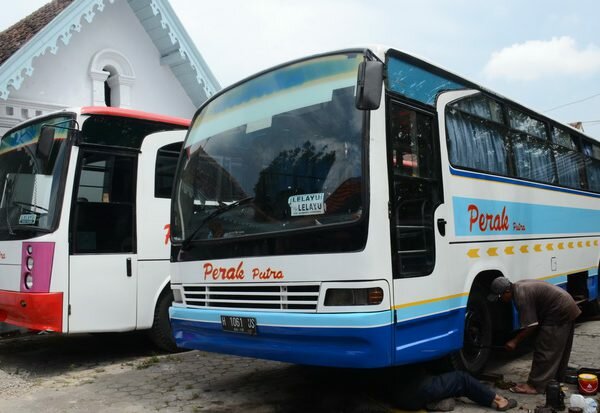 Bus Perak, Bus Lelayu – Setia Mengantar Pelayat