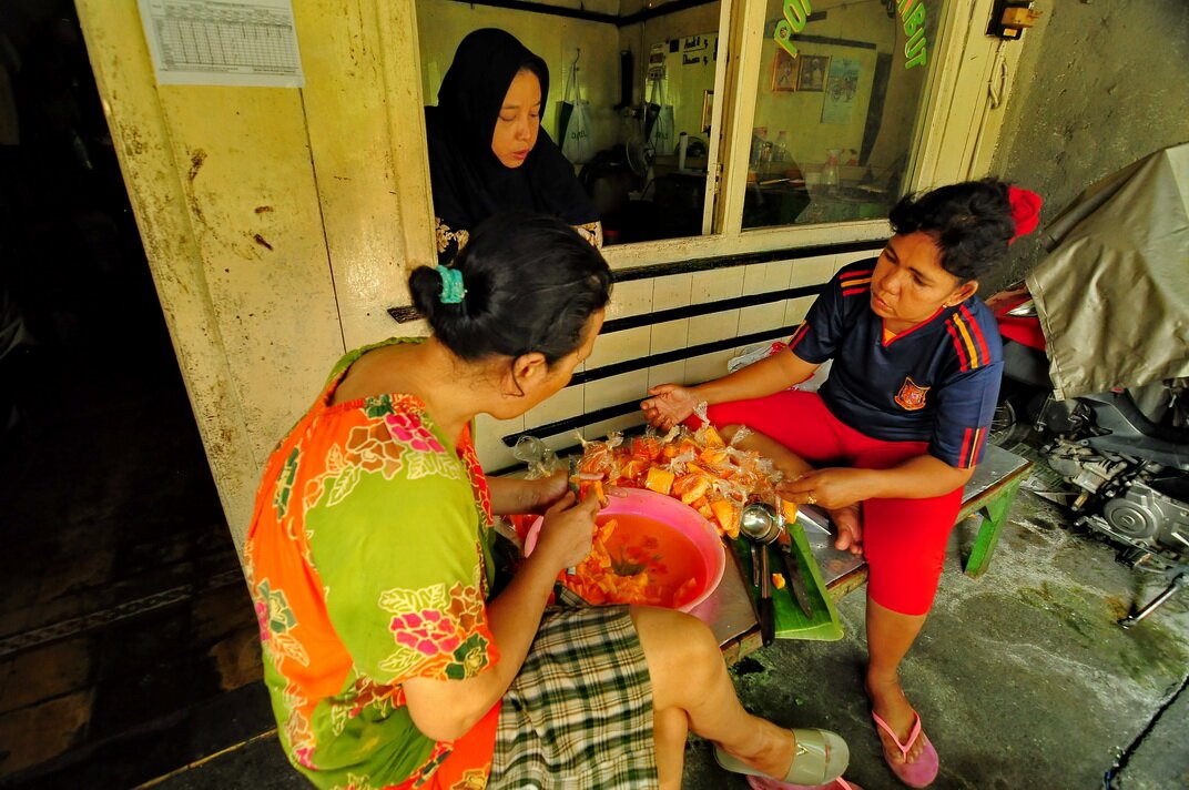 Jalan Bangunharjo